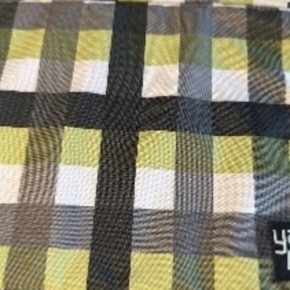 Yak Pak Plaid Laptop Computer Sleeve Green Gray Checkered Neoprene Case Student - Picture 2 of 2